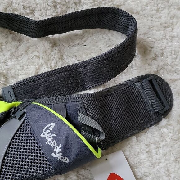 CYBERDYER WAIST HYDRATION PACK - NEW WITH TAGS - Picture 9 of 9